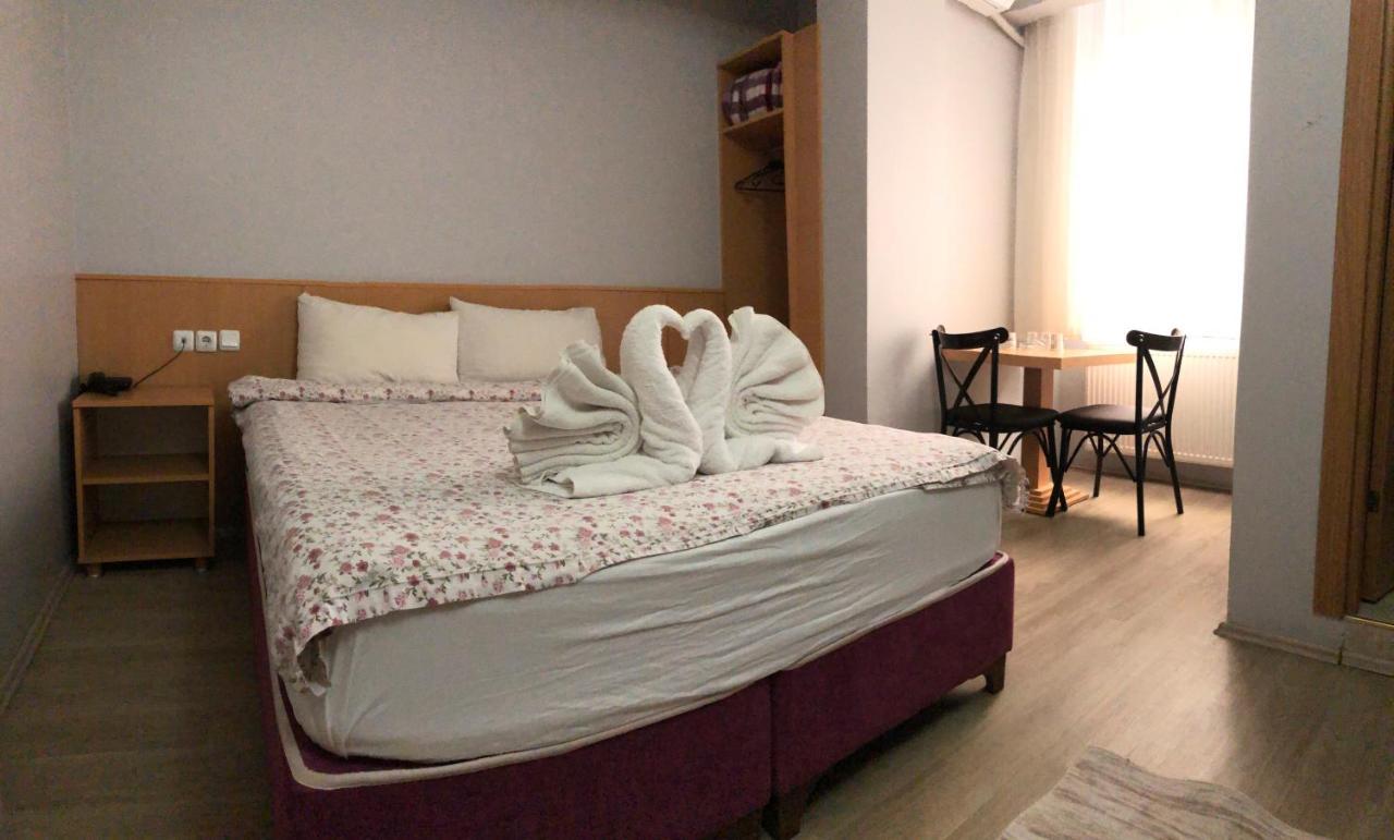 Hotel Oezsefa Provincia di Provincia di Istanbul Esterno foto