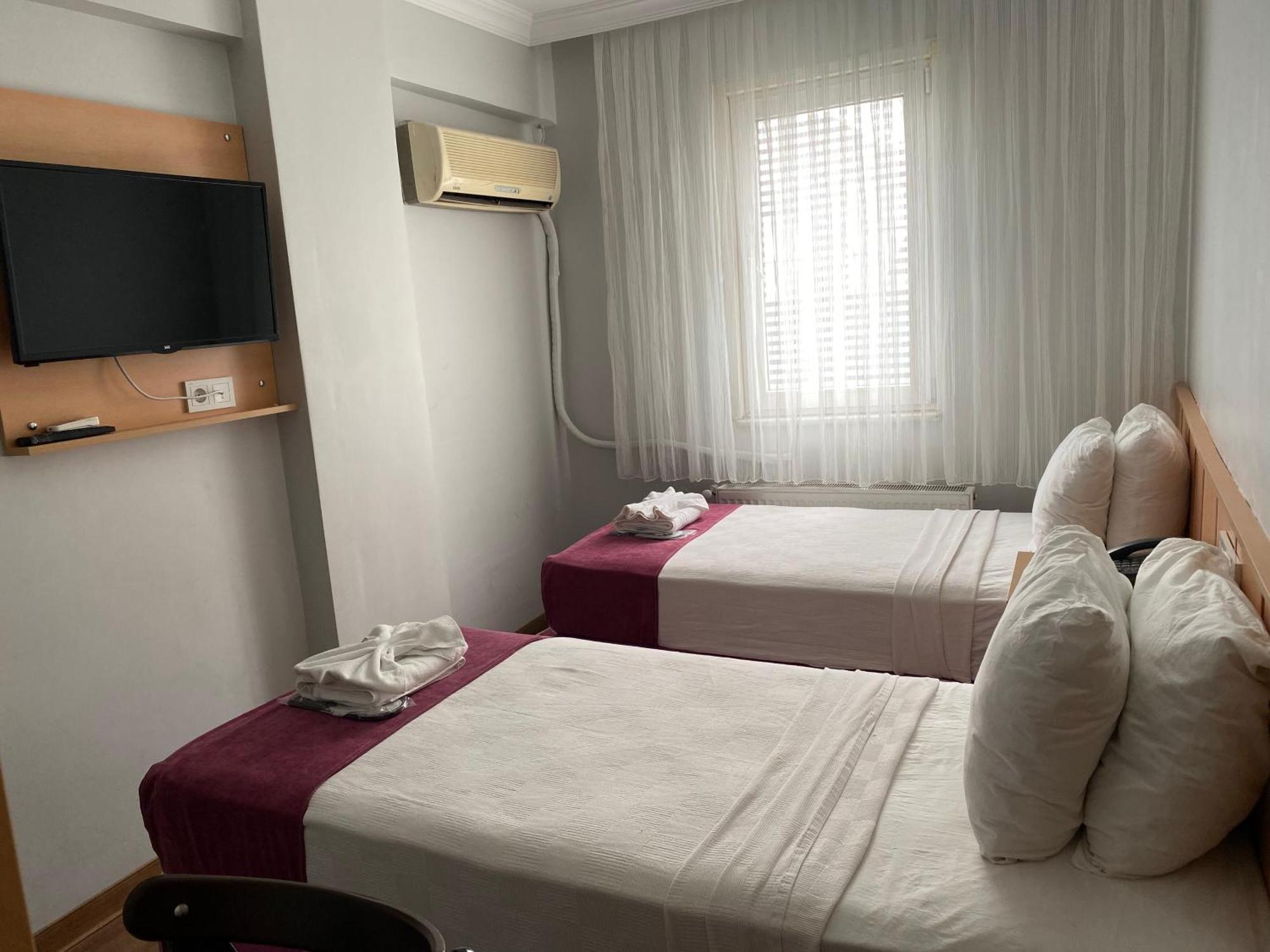 Hotel Oezsefa Provincia di Provincia di Istanbul Esterno foto