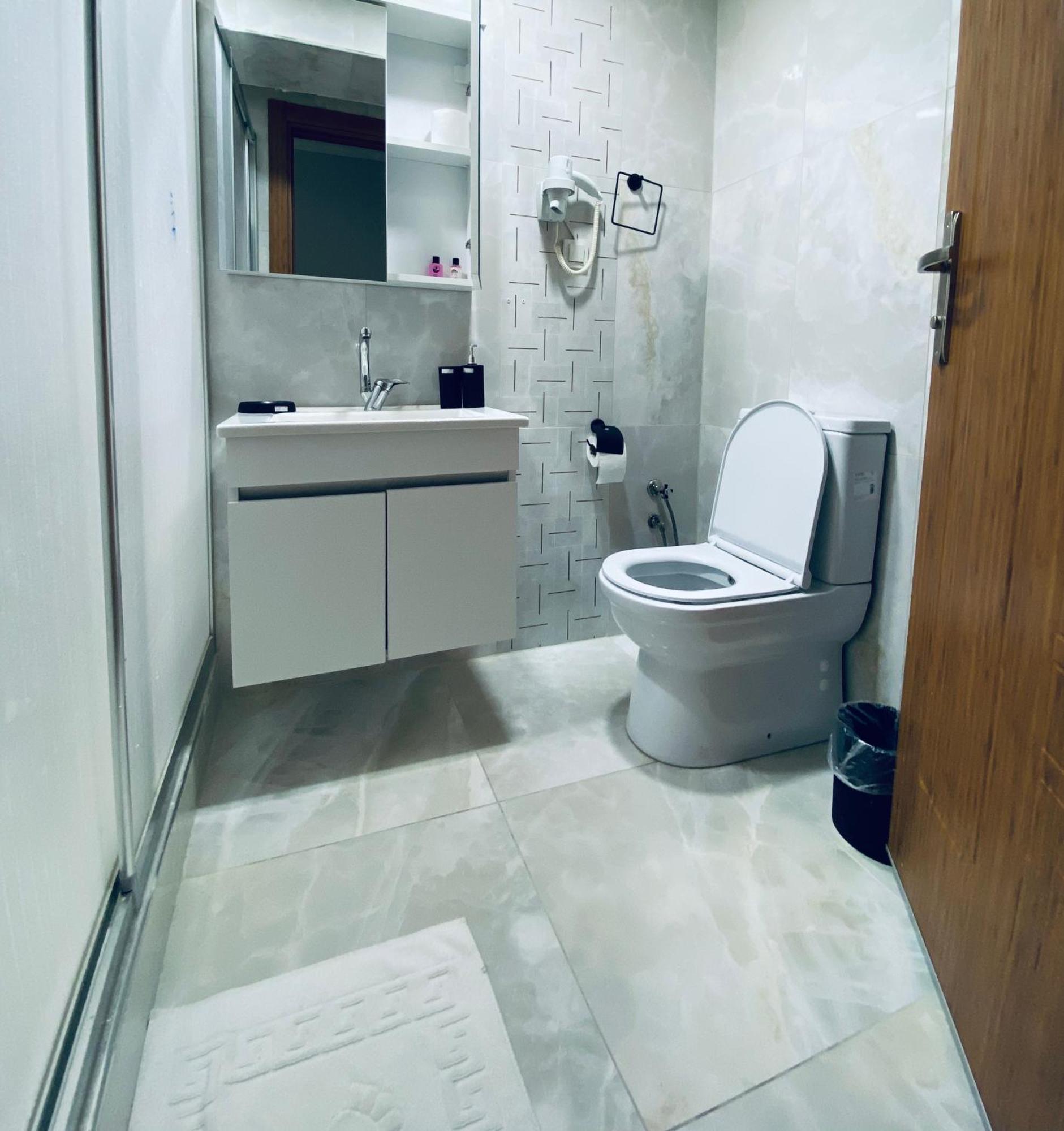 Hotel Oezsefa Provincia di Provincia di Istanbul Esterno foto