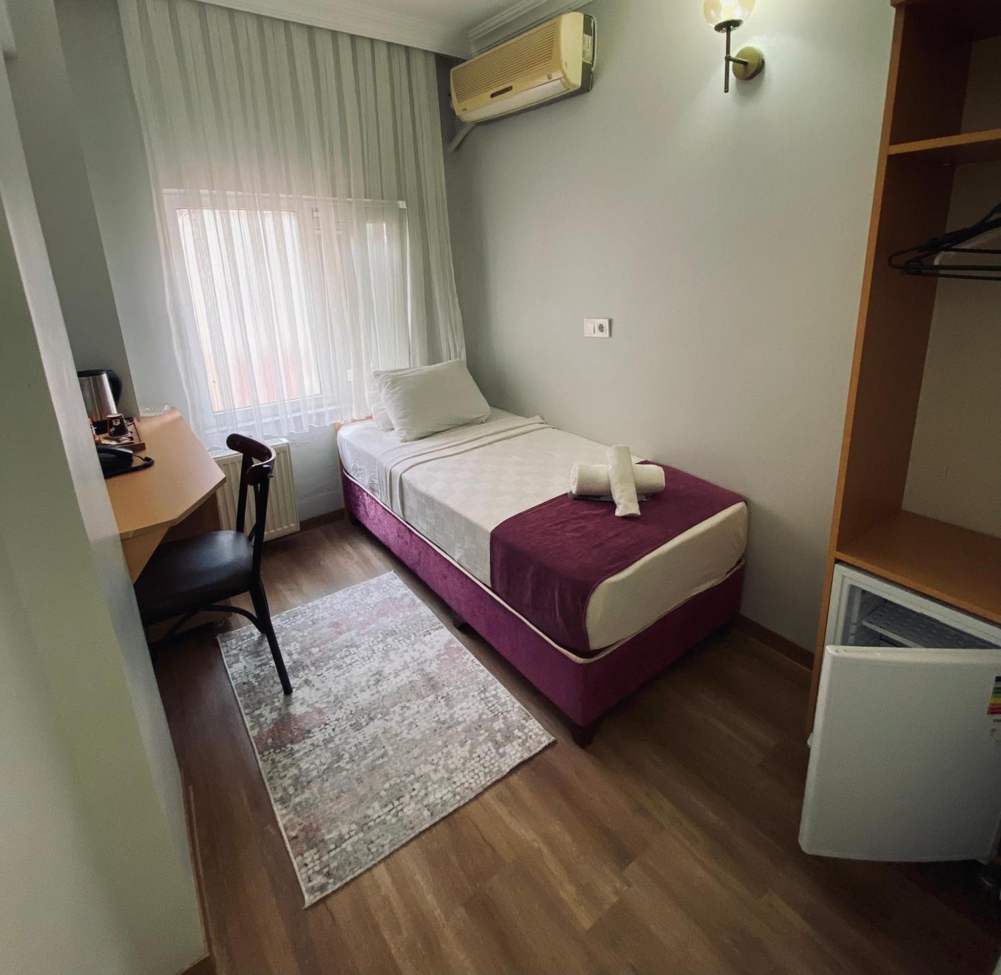 Hotel Oezsefa Provincia di Provincia di Istanbul Esterno foto