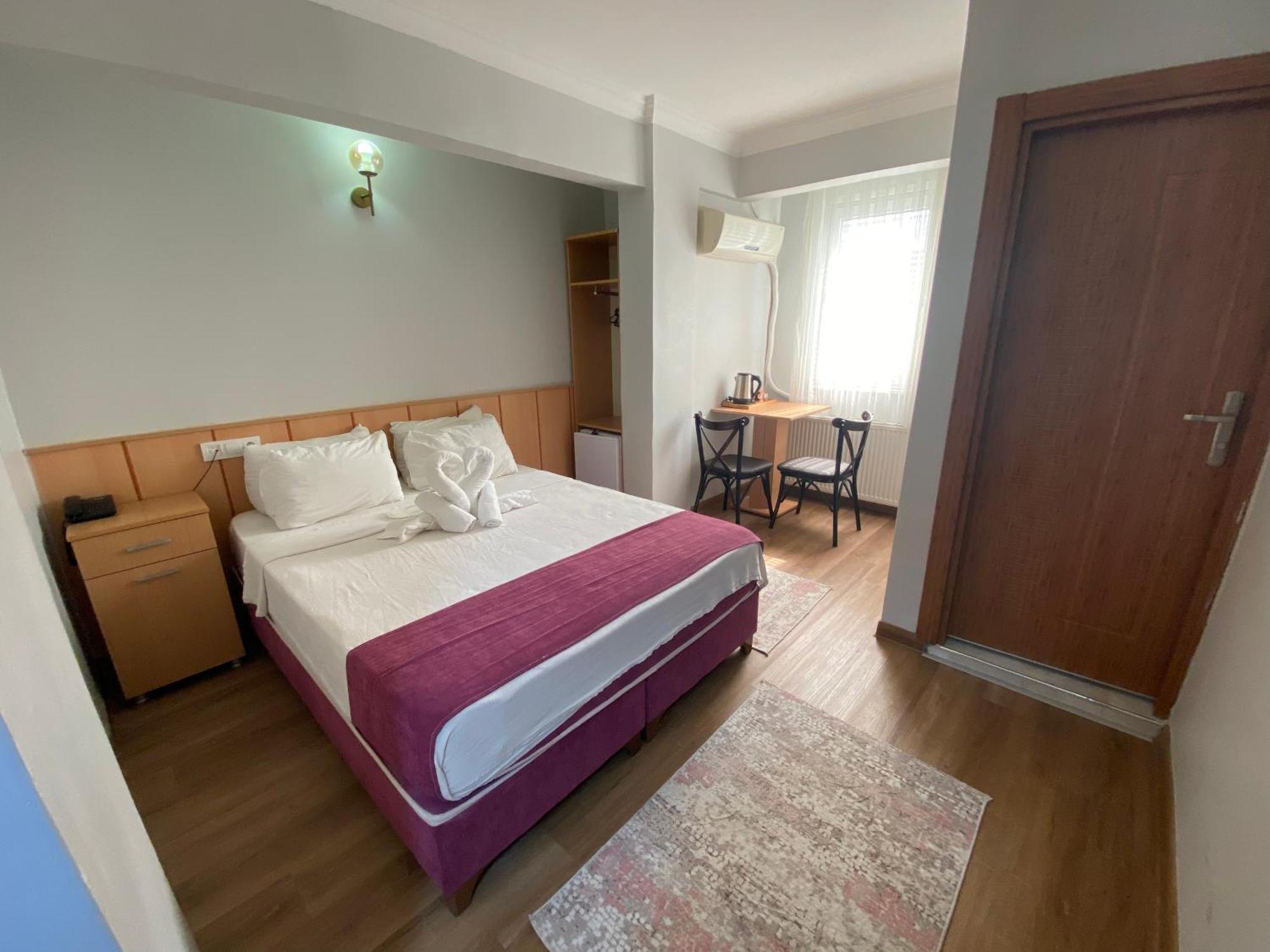 Hotel Oezsefa Provincia di Provincia di Istanbul Esterno foto